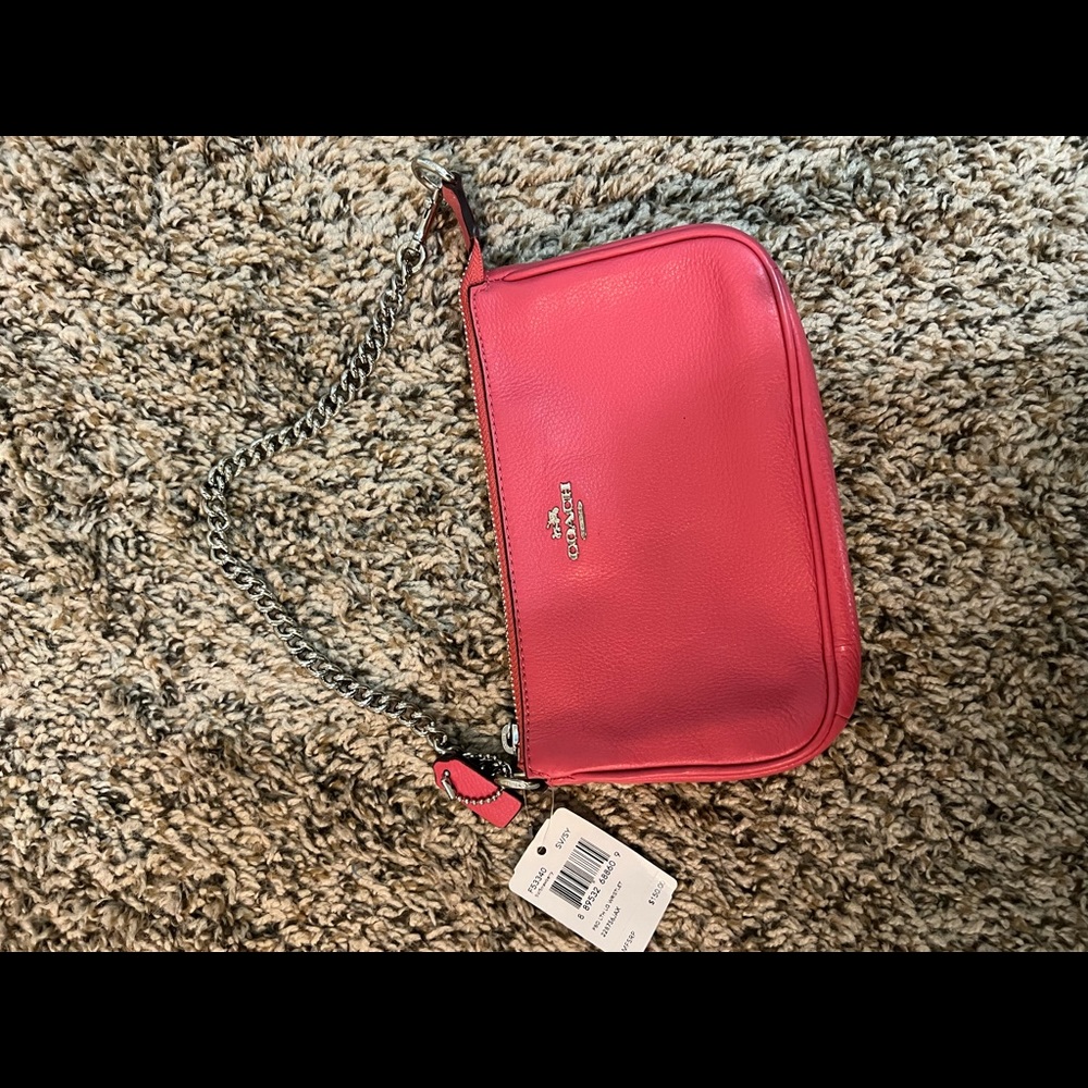 Coach purse with tags